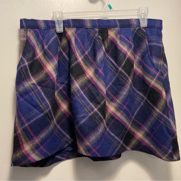 Old Navy Women’s Purple Plaid Short Wool Skirt Size 14 - Picture 1 of 5